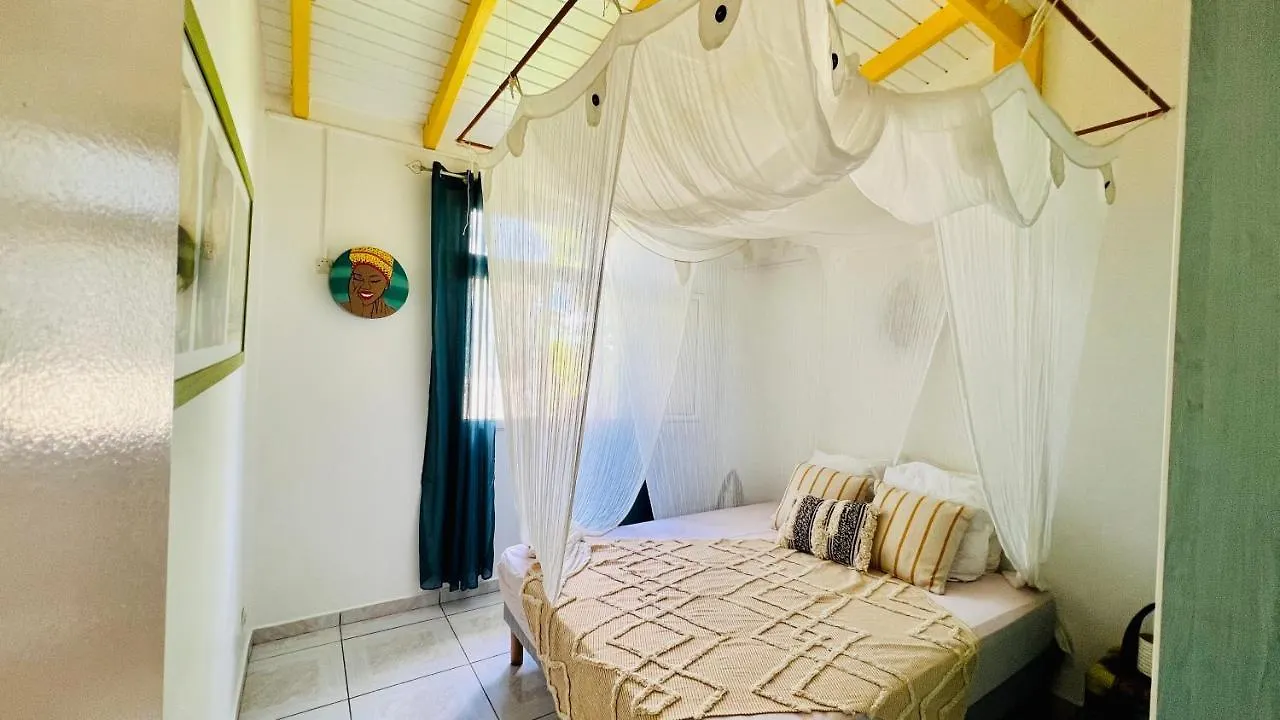 Hébergement de vacances Île tropical lodges Sainte-Anne  Guadeloupe