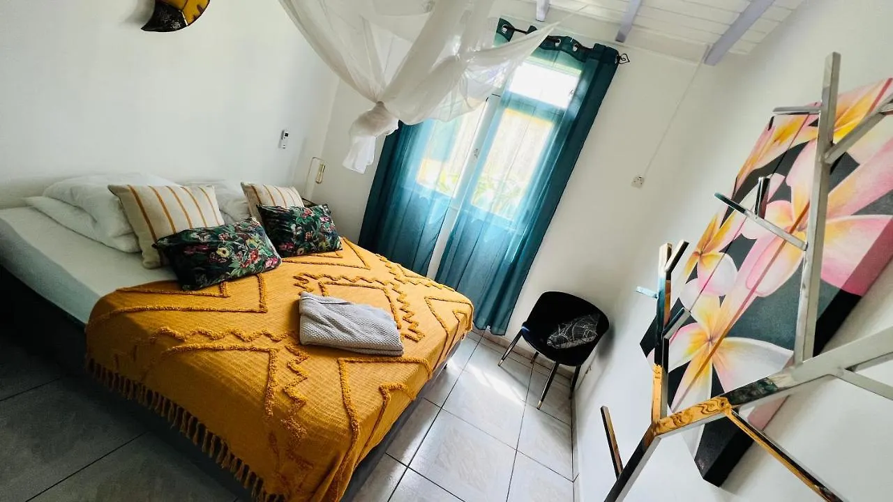 Île tropical lodges Sainte-Anne  Guadeloupe