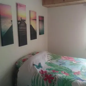 https://bas-de-villa-vals-les-bains.hotels-rhonealpes.com